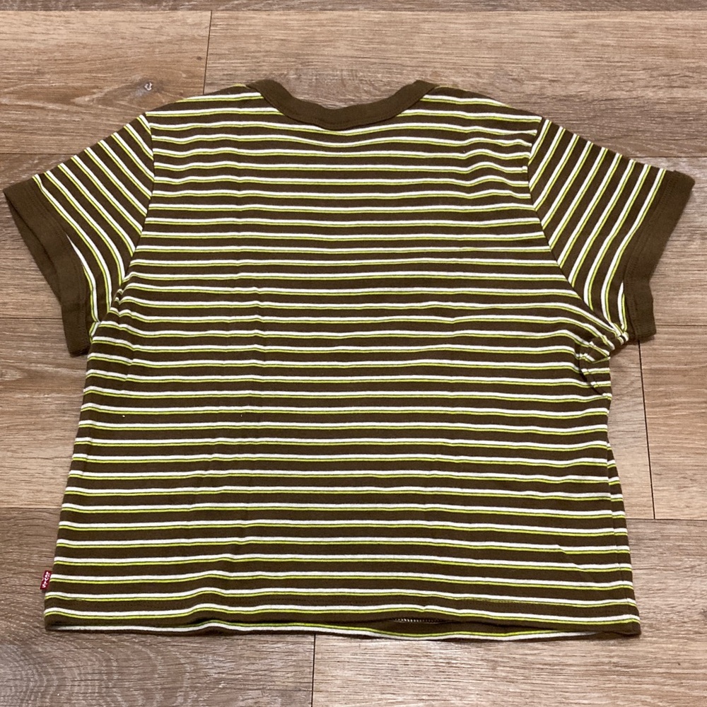 Levi’s Vintage Casual Striped Tee - Picture 2 of 5